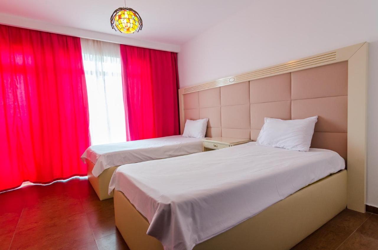 Phoenicia Holiday Resort 马马亚 外观 照片